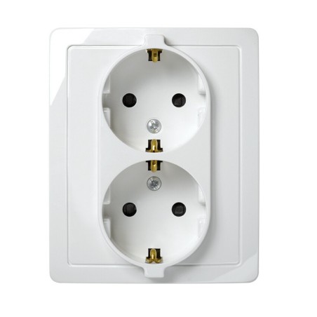BASE ENCHUFE DOBLE 2P+TT BLANCO SIMON 15