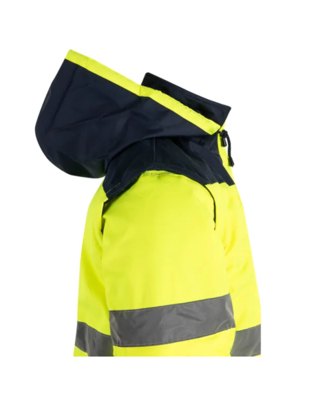 CAZADORA IMPERMEABLE A.V.