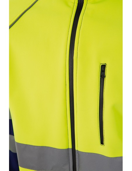 CAZADORA SOFTSHELL A.V.