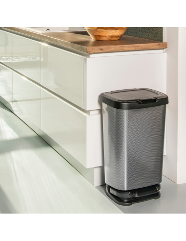 CUBO PEDAL NEGRO/METALIZADO 40 L.